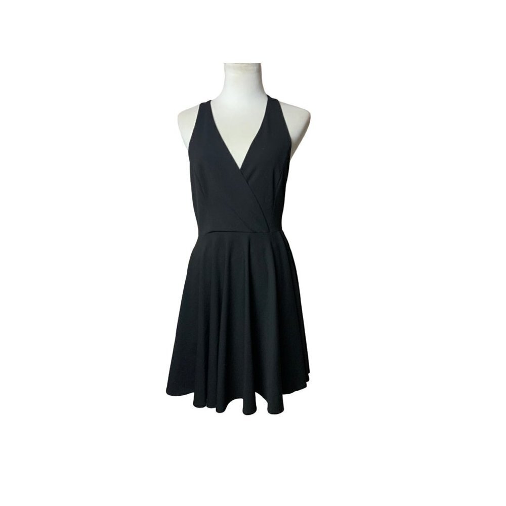 Lulu’s Black Flare Sexy Mini Dress. Sz M